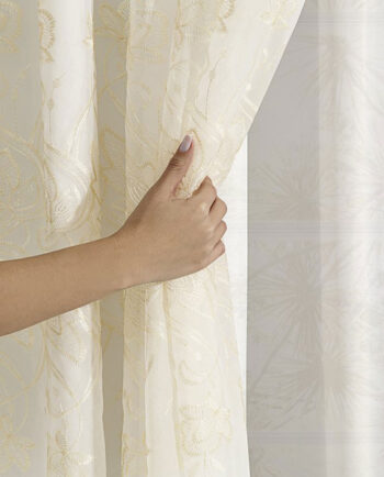 Bonome Revestimentos - Ribeirão Preto/SP - Cortina - Bella Janela Cortinas - Linha Duplex - Bordada